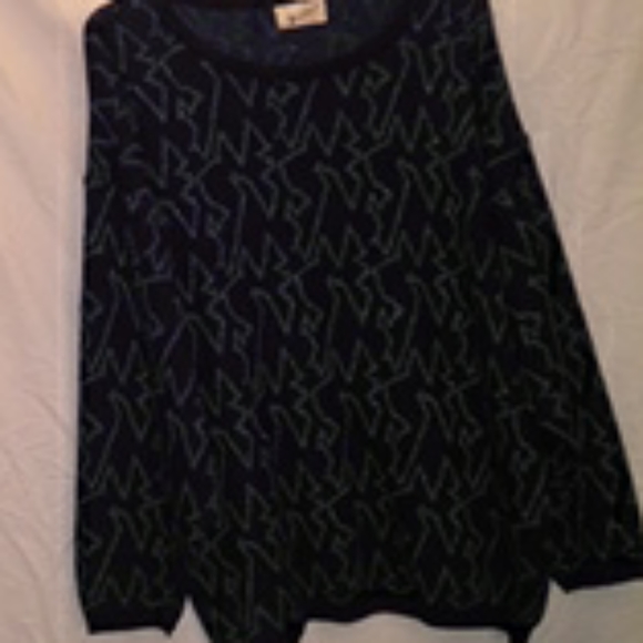 Transformer sweater - Picture 3 of 3